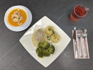 02.12 - obiad dieta podstawowa i lekko strawna